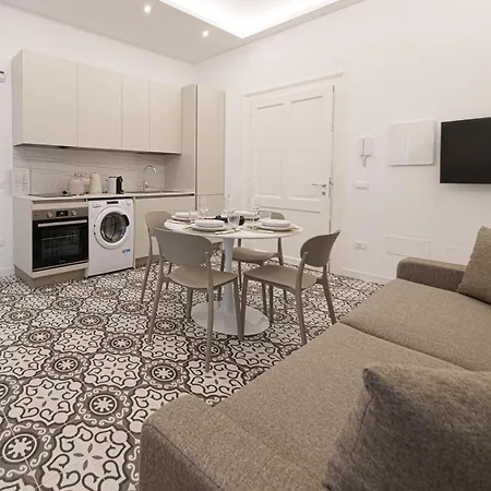 Don Cece Apartment *